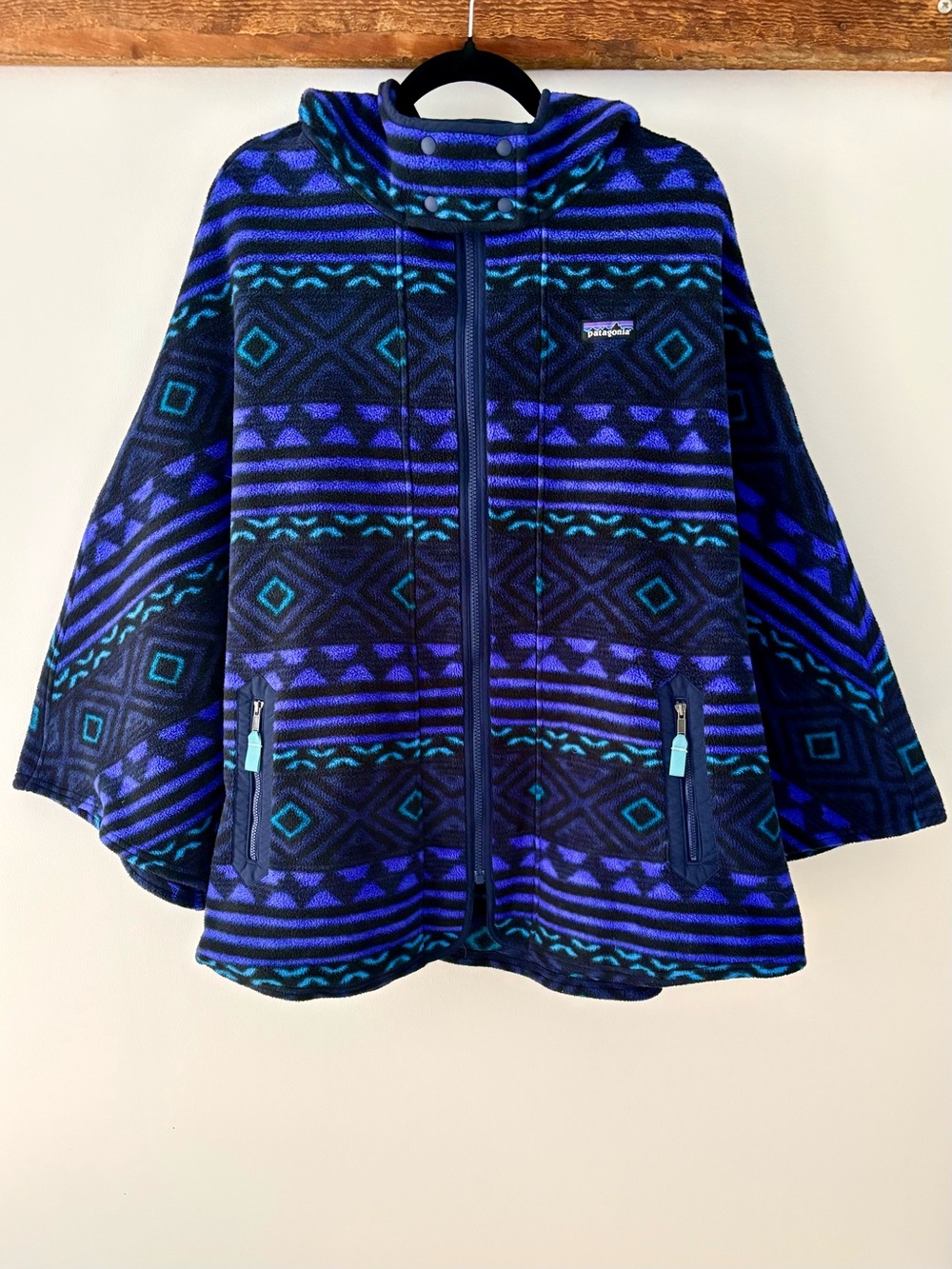 Patagonia—Synchilla Fleece Poncho, Blue Aztec Print (Size M|L)